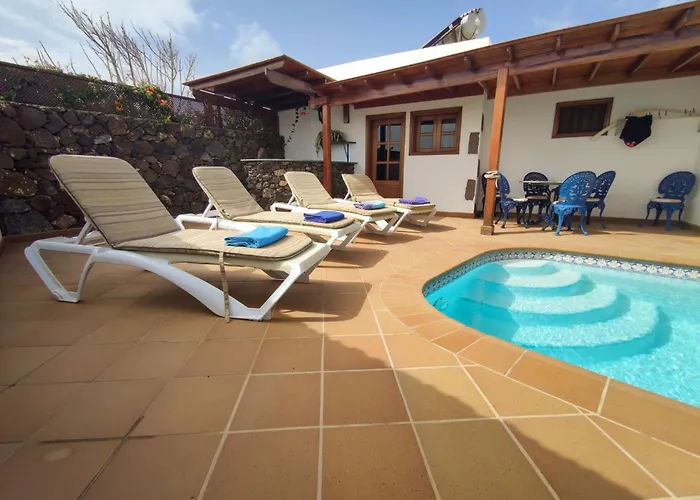 Mit Beheiztem Pool By Interhome *